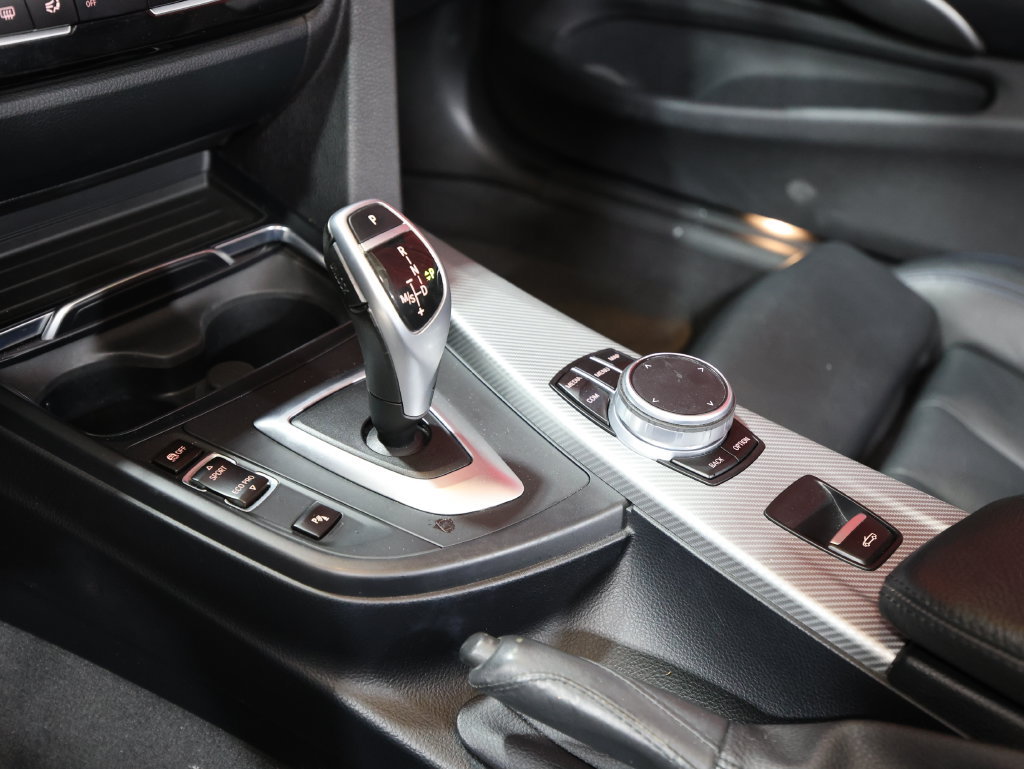 Used 2020 BMW 430i Convertible w/ M Sport Package RWD image 21