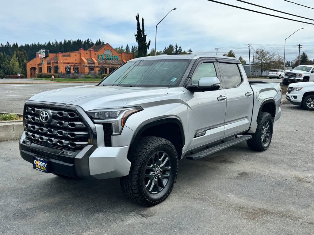 Used 2023 Toyota Tundra Platinum AWD/4WD image 3