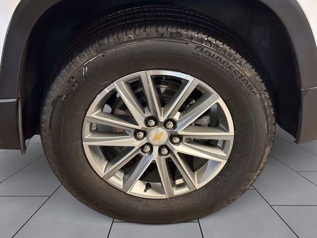Used 2023 Chevrolet Traverse LT AWD/4WD image 10