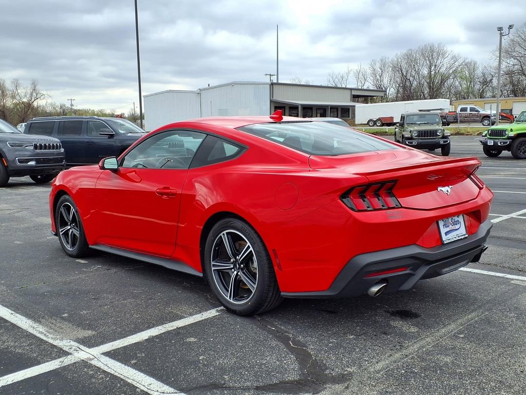 Used 2024 Ford Mustang Premium image 5