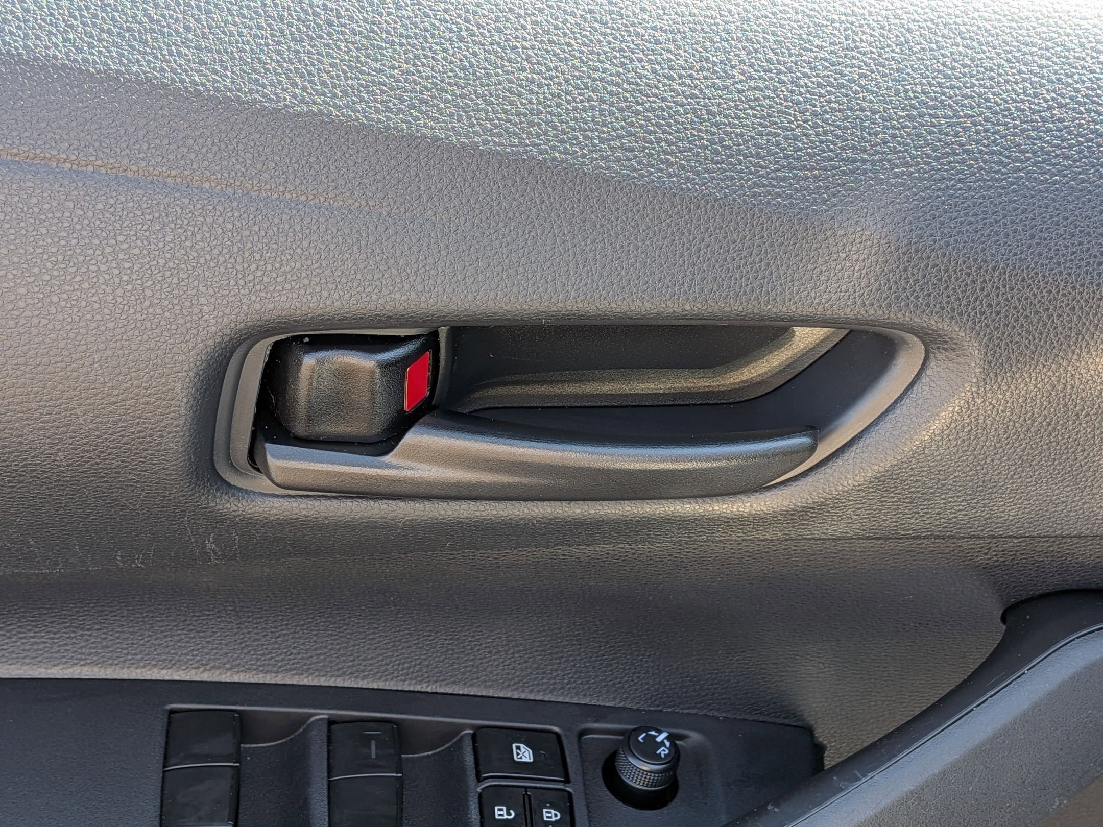 Used 2024 Toyota Corolla LE image 12