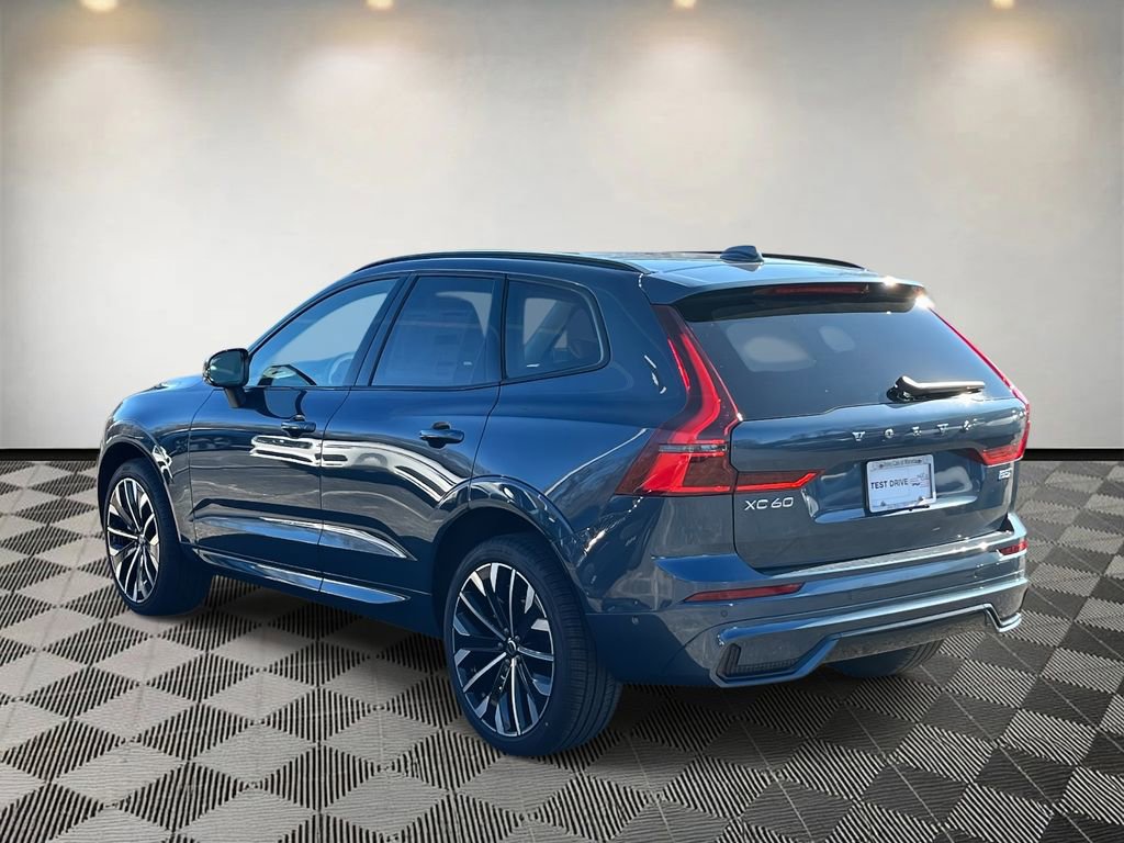 New 2026 Volvo XC60 B5 Ultra w/ Climate Package image 5