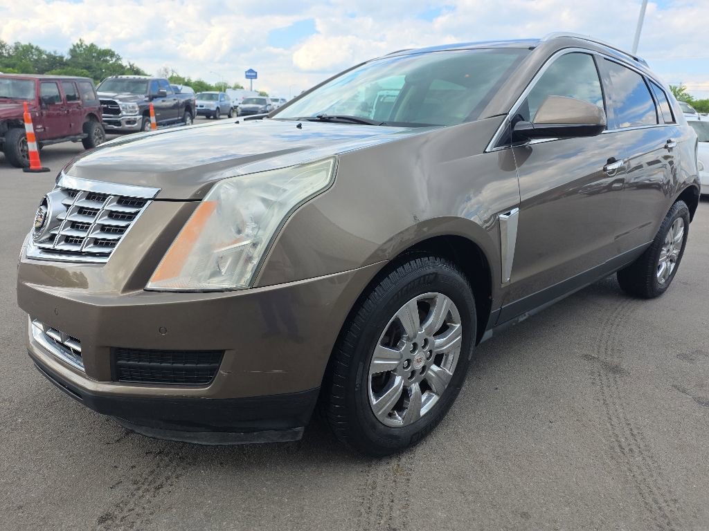Used 2016 Cadillac SRX Luxury w/ Driver Awareness Package FWD image 1