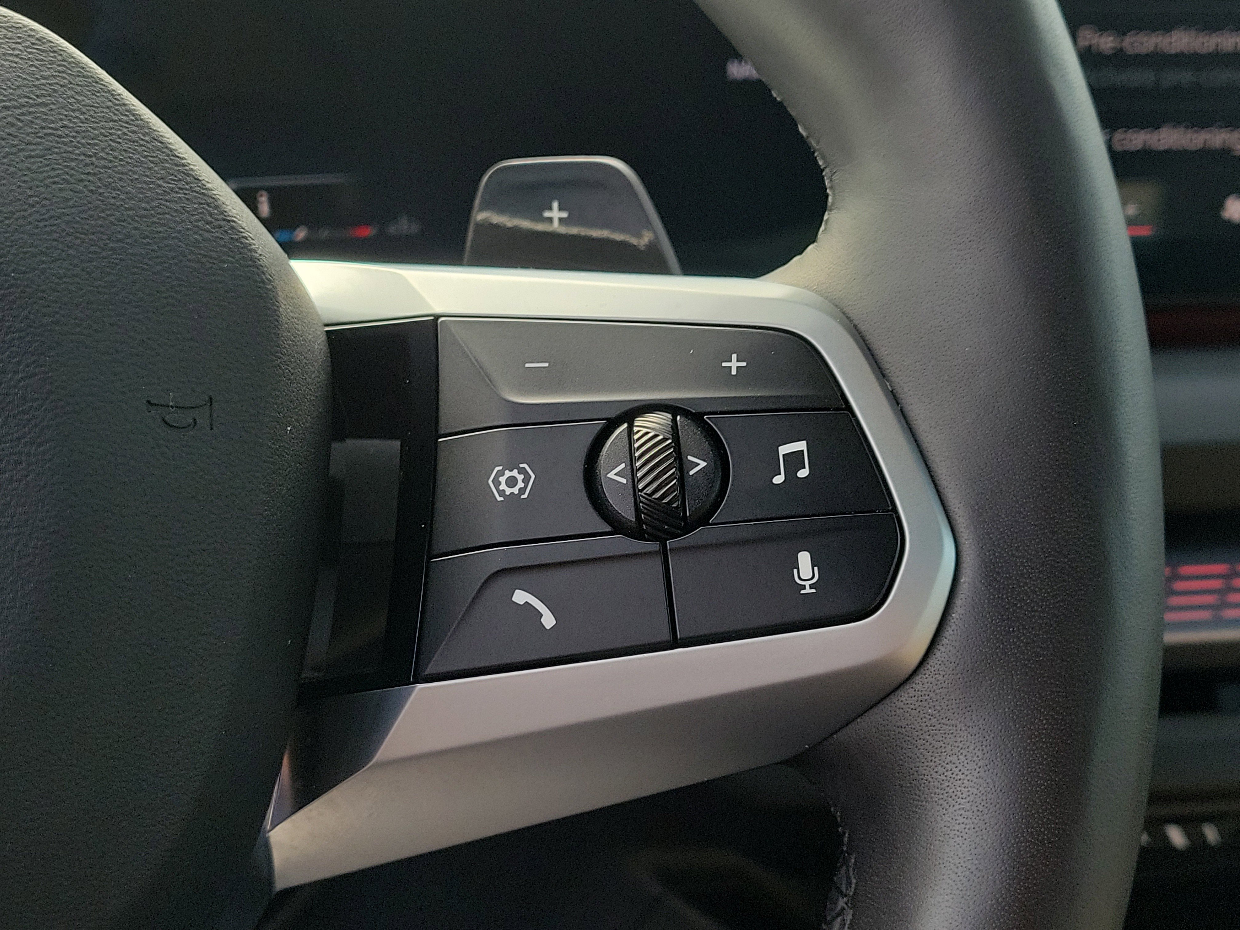 Used 2025 BMW 228i xDrive image 30