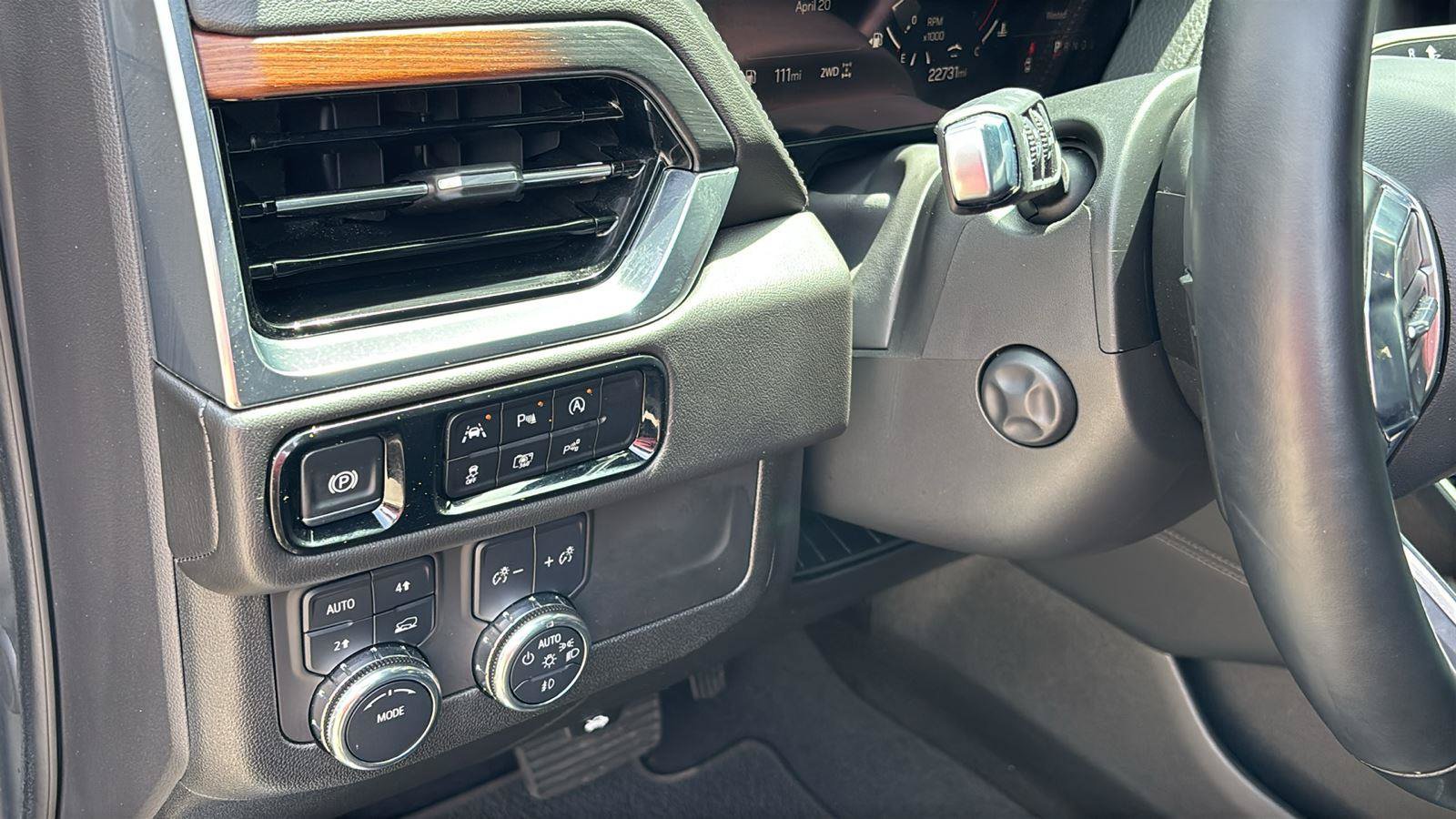 Certified 2025 GMC Yukon Denali AWD/4WD image 27