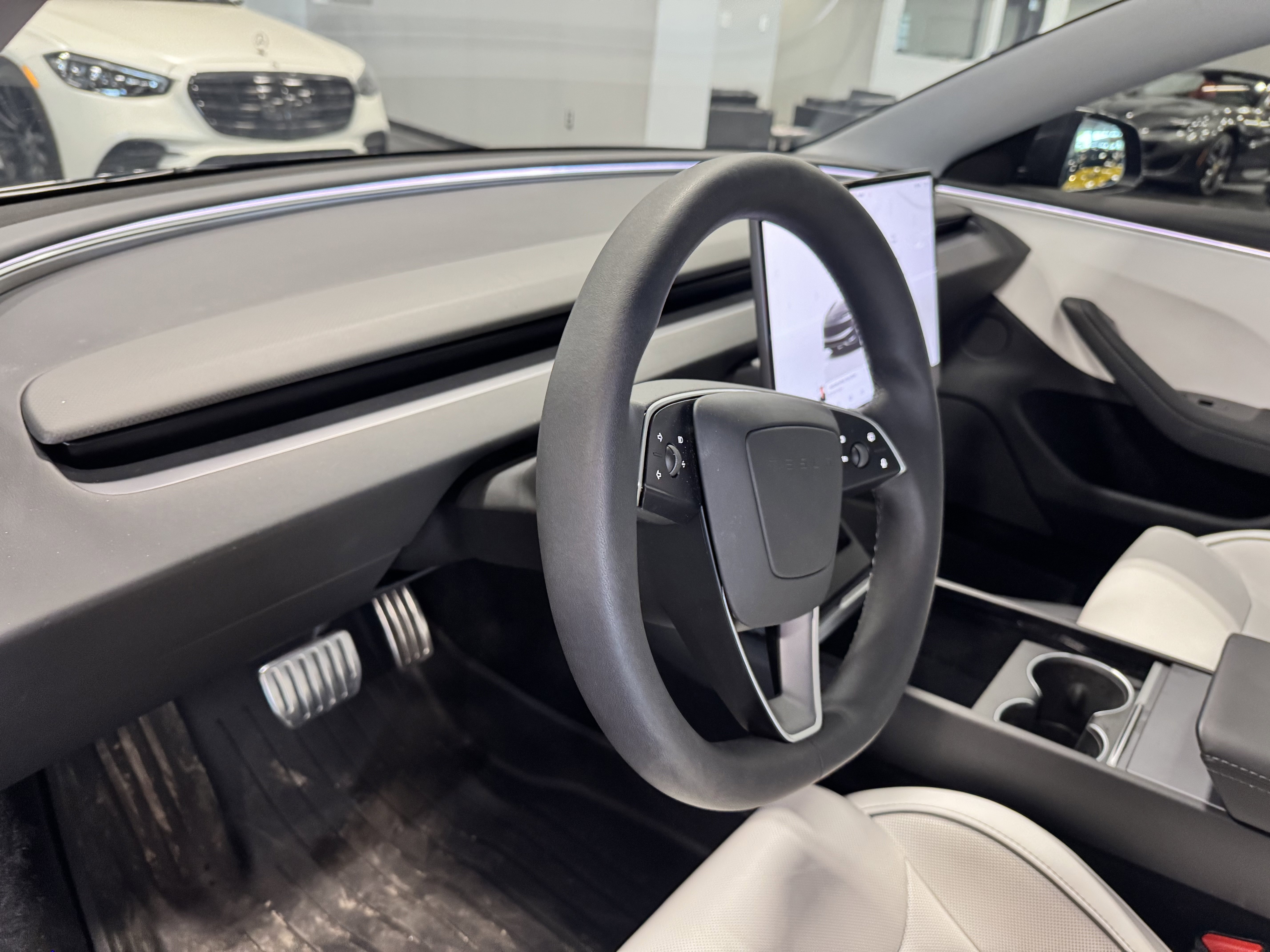 Used 2025 Tesla Model 3 Performance AWD/4WD image 10