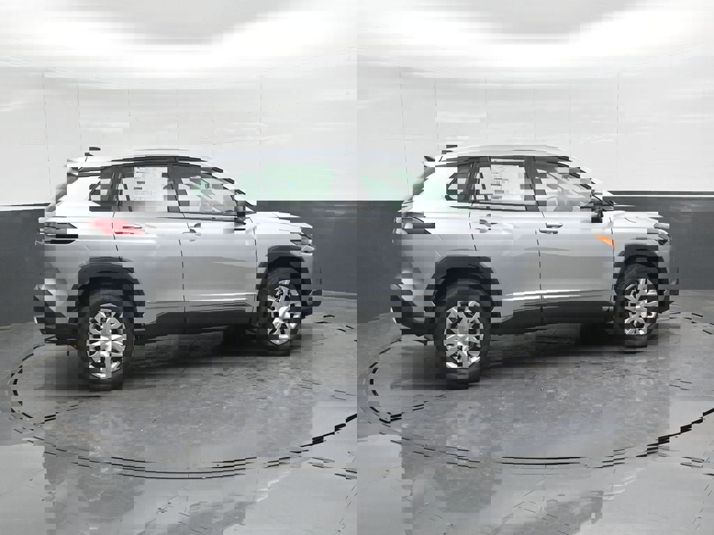 New 2026 Toyota Corolla Cross L image 3