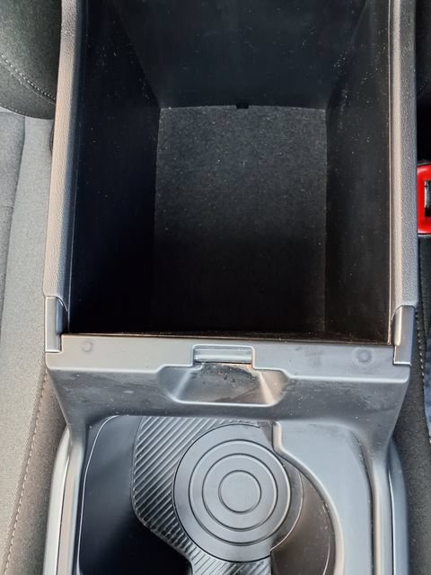 Used 2025 Kia K4 FWD image 33