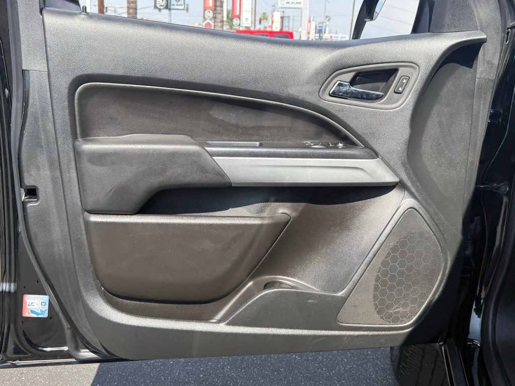 Used 2022 Chevrolet Colorado LT w/ Fleet Safety Package image 14