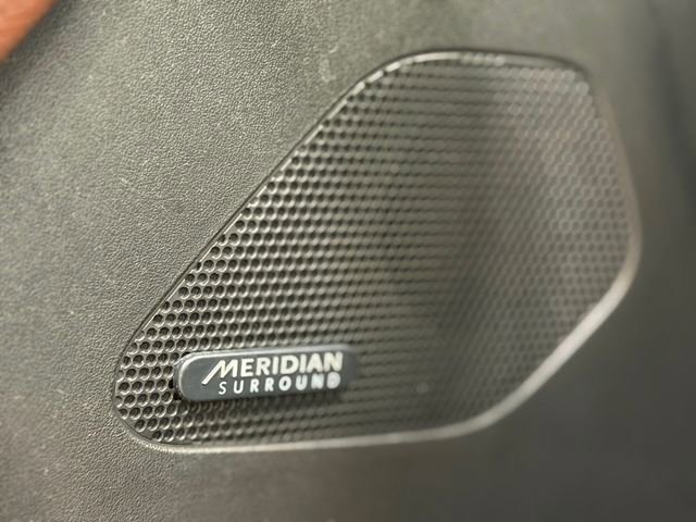 Used 2018 Jaguar F-PACE S image 19