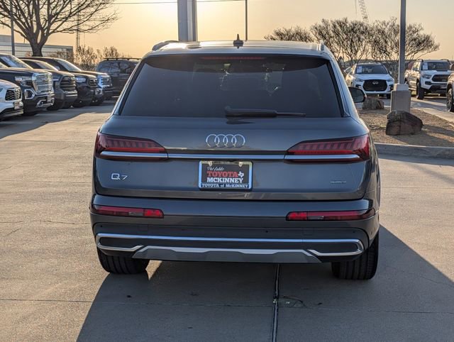Used 2021 Audi Q7 2.0T Premium w/ Convenience Package image 7