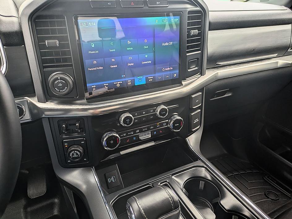 Used 2022 Ford F150 Lariat w/ Max Trailer Tow Package AWD/4WD image 19