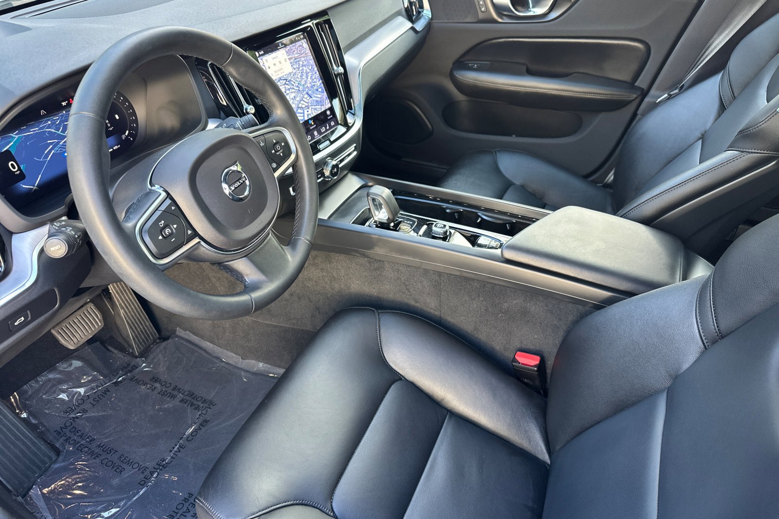 Certified 2023 Volvo S60 B5 Plus w/ Climate Package image 11