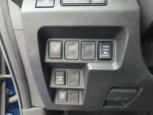 Used 2025 Nissan Frontier SV w/ SV Convenience Package RWD image 35