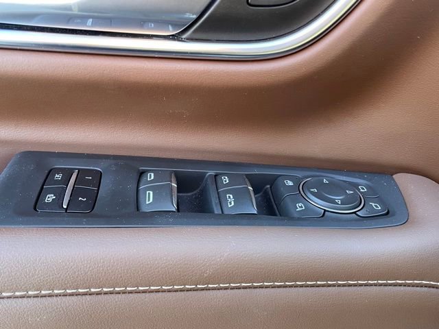 Certified 2023 Chevrolet Tahoe High Country w/ Premium Package 2 image 19