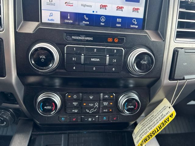 Used 2021 Ford F350 Platinum w/ FX4 Off-Road Package AWD/4WD image 33