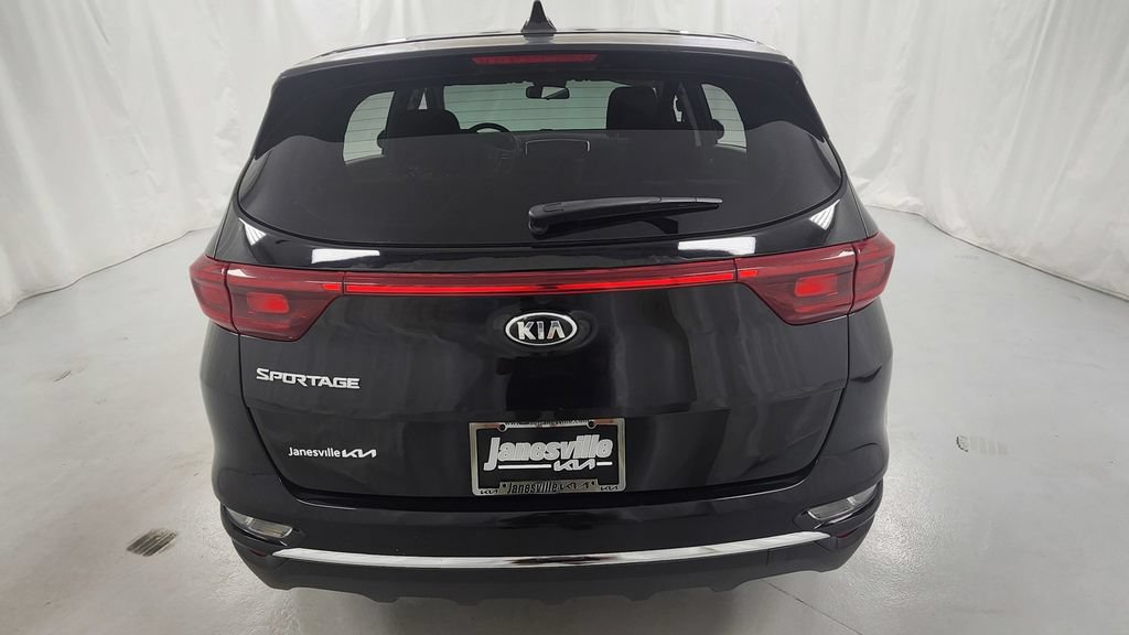 Used 2021 Kia Sportage LX FWD image 4