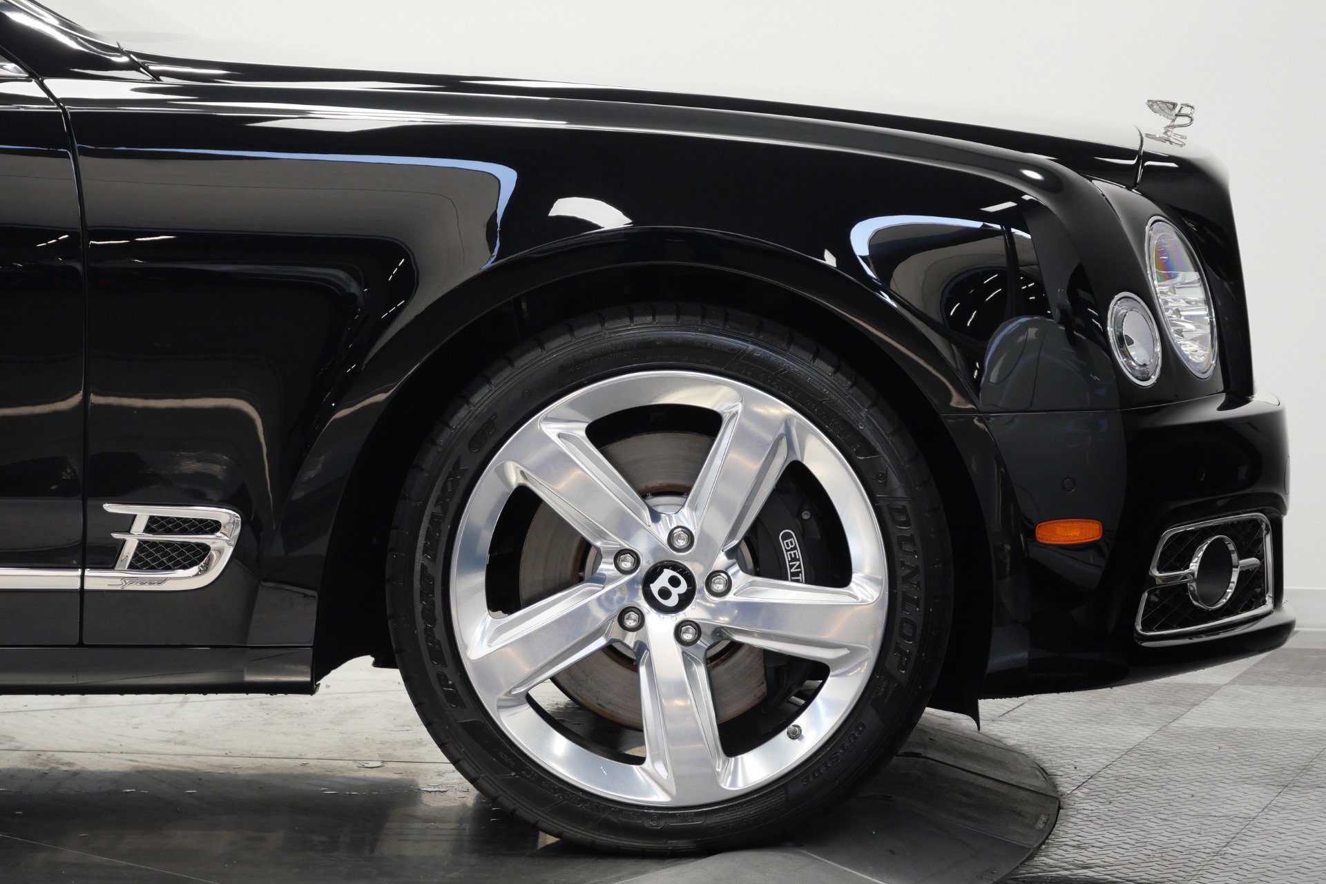 Used 2020 Bentley Mulsanne Speed RWD image 55