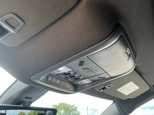 Used 2023 Buick Enclave Essence w/ Experience Buick Package AWD/4WD image 30