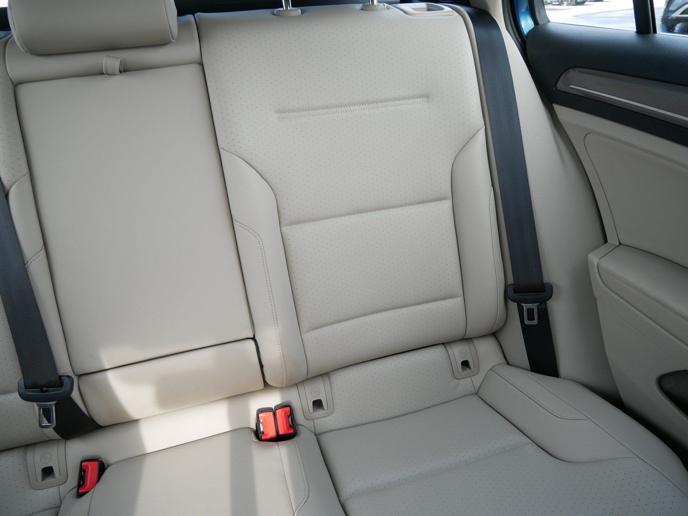 Used 2017 Volkswagen Golf Alltrack SE image 14