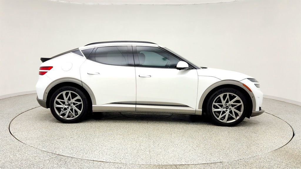 Used 2024 Genesis GV60 Advanced AWD/4WD image 4