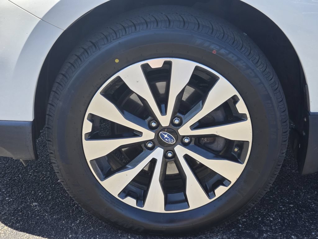 Used 2015 Subaru Outback 2.5i Limited w/ Popular Package #4 AWD/4WD image 7