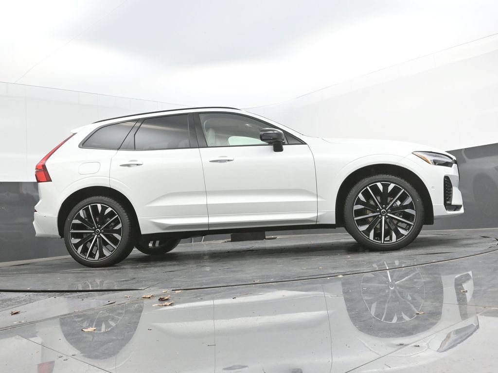 New 2026 Volvo XC60 B5 Ultra w/ Protection Package Premier AWD/4WD image 36