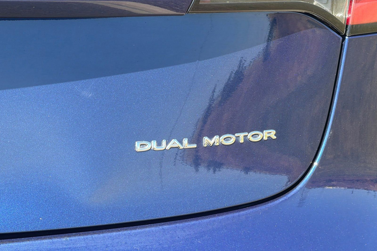 Used 2022 Tesla Model 3 Long Range AWD/4WD image 29