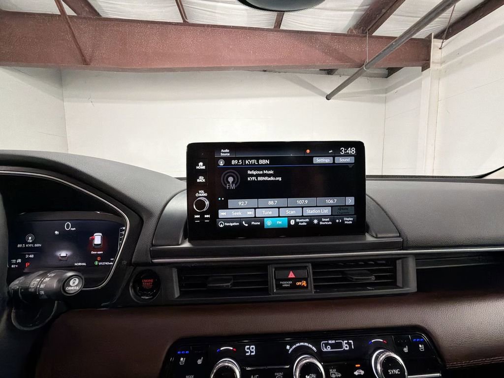 Used 2023 Honda Pilot Elite image 13