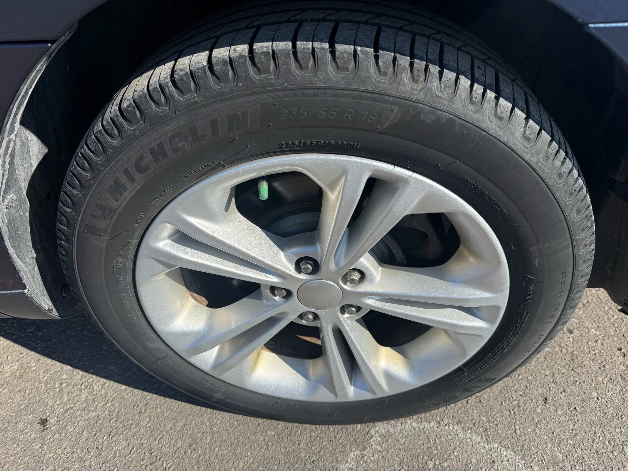 Used 2016 Ford Taurus SEL w/ Equipment Group 201A image 10