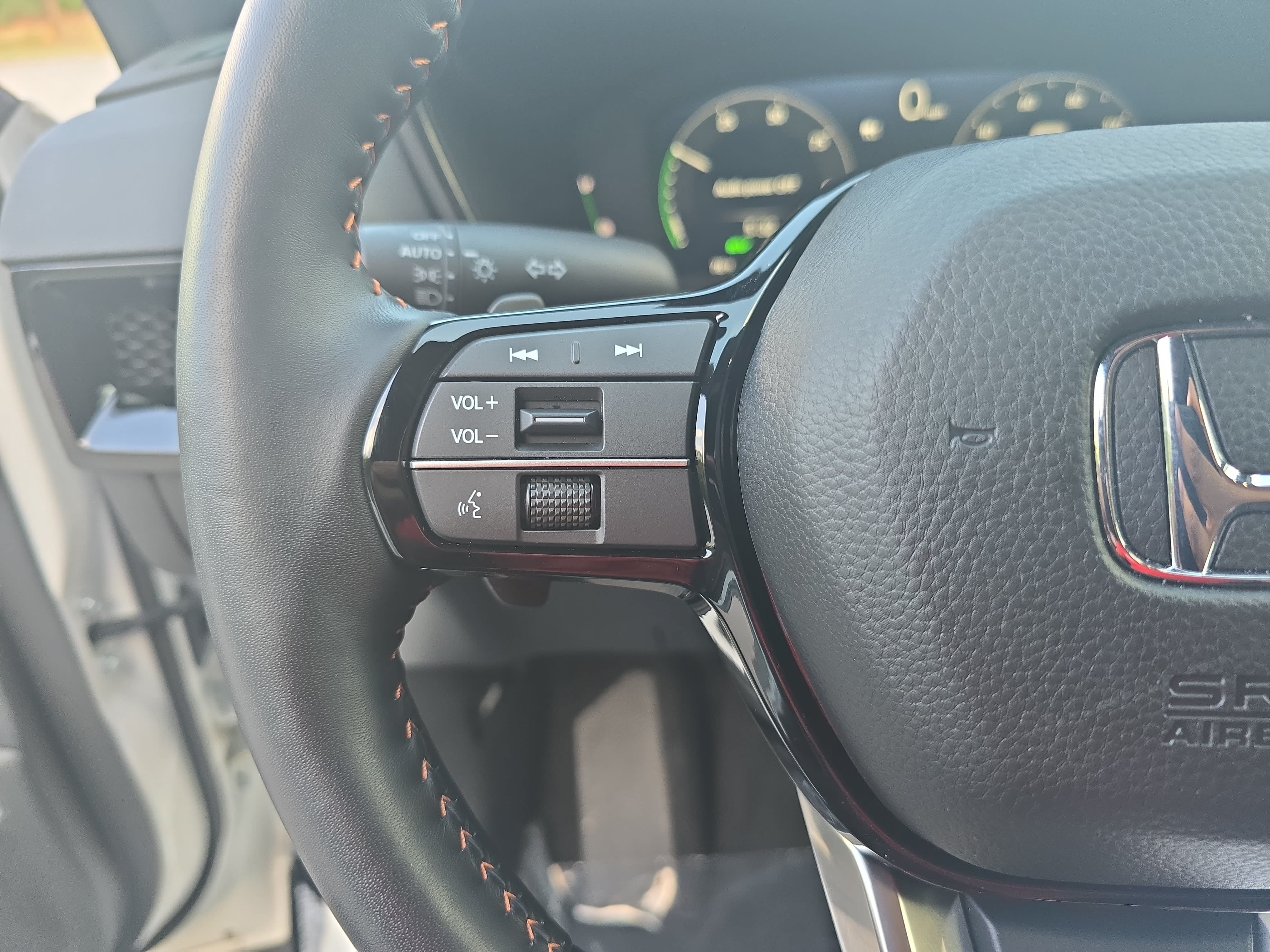 Used 2026 Honda CR-V Sport Touring image 16
