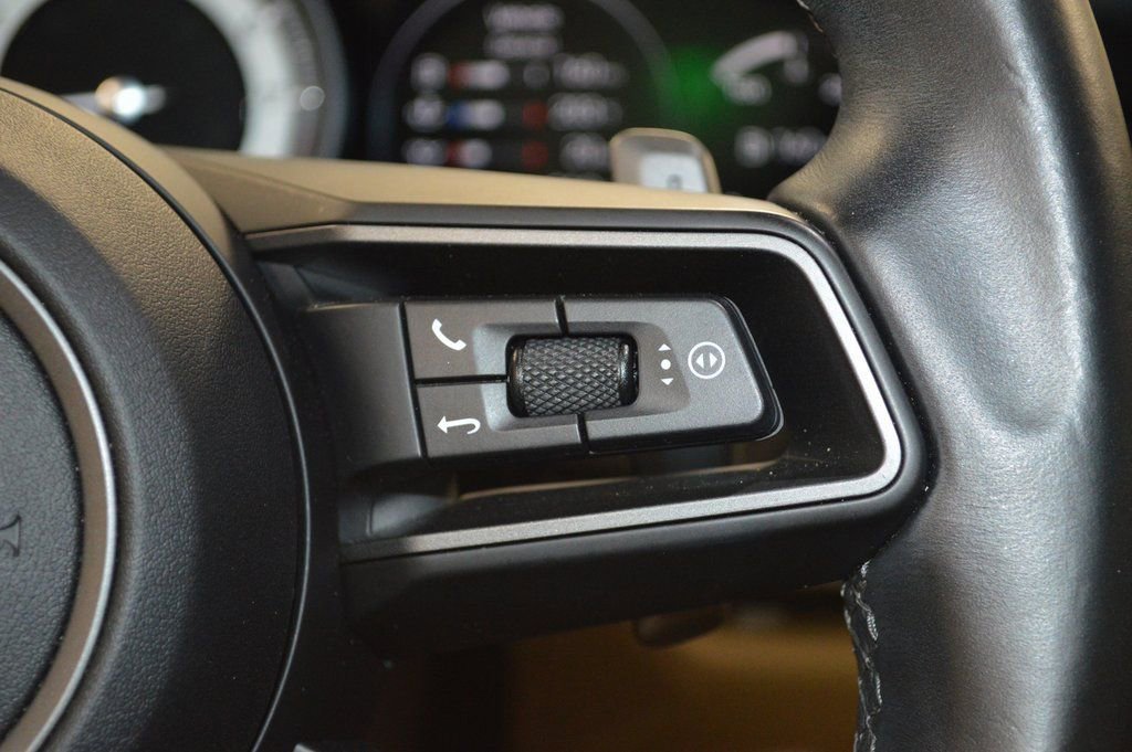 Certified 2020 Porsche 911 Carrera S image 22