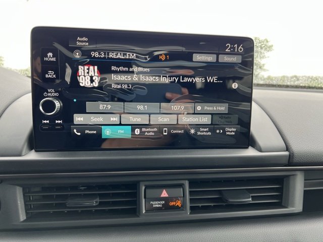 New 2025 Honda Pilot TrailSport image 18