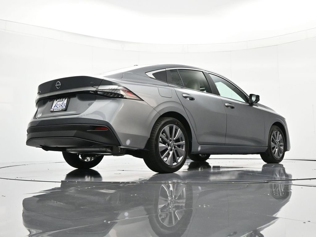 New 2026 Nissan Sentra SL w/ Floor Mat Package FWD image 41