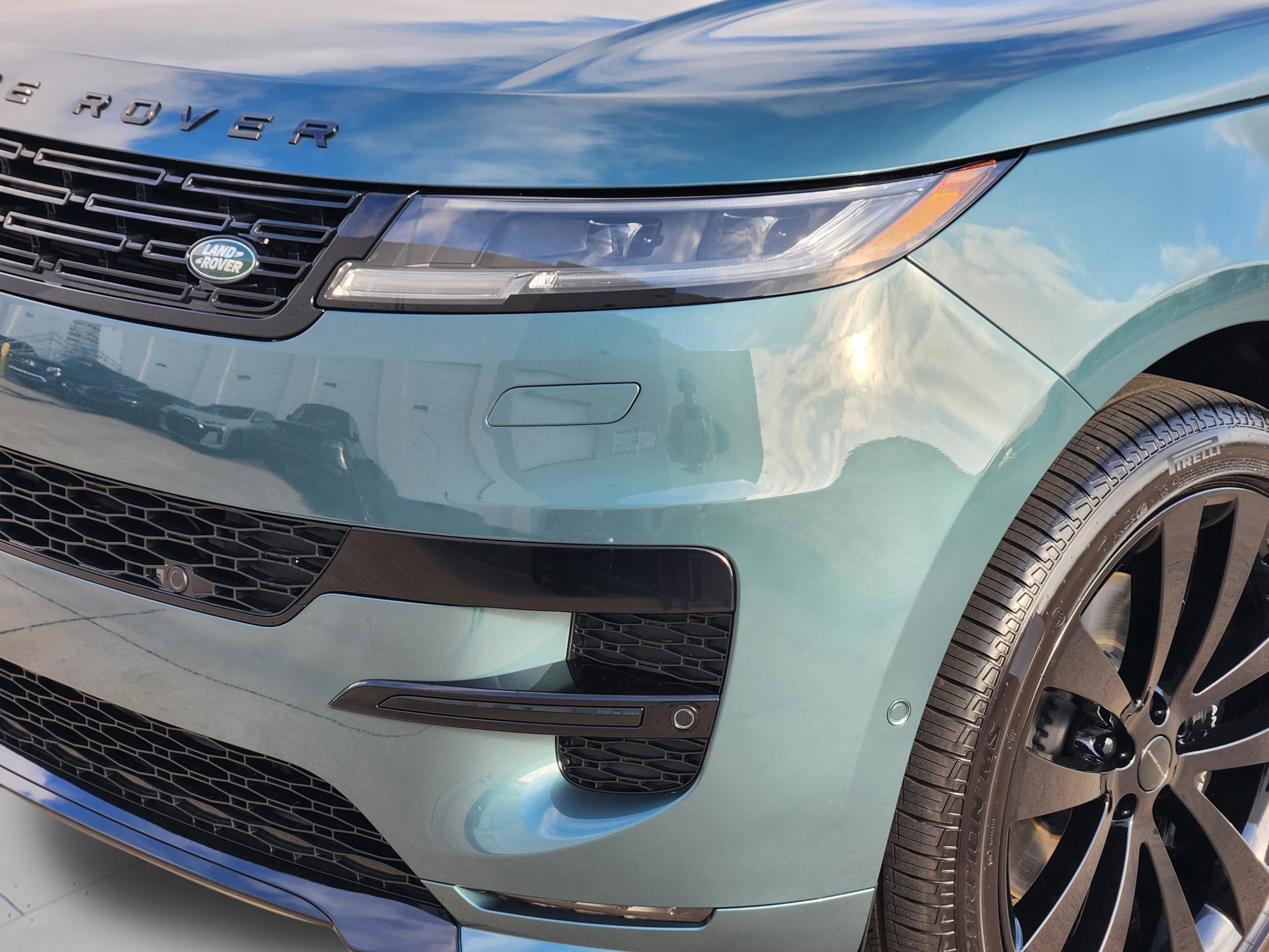 New 2026 Land Rover Range Rover Sport Dynamic SE AWD/4WD image 26