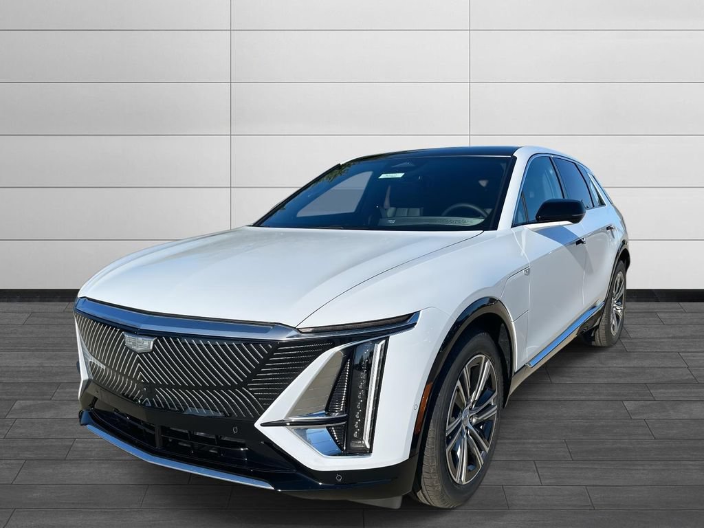 New 2026 Cadillac Lyriq Luxury RWD image 1