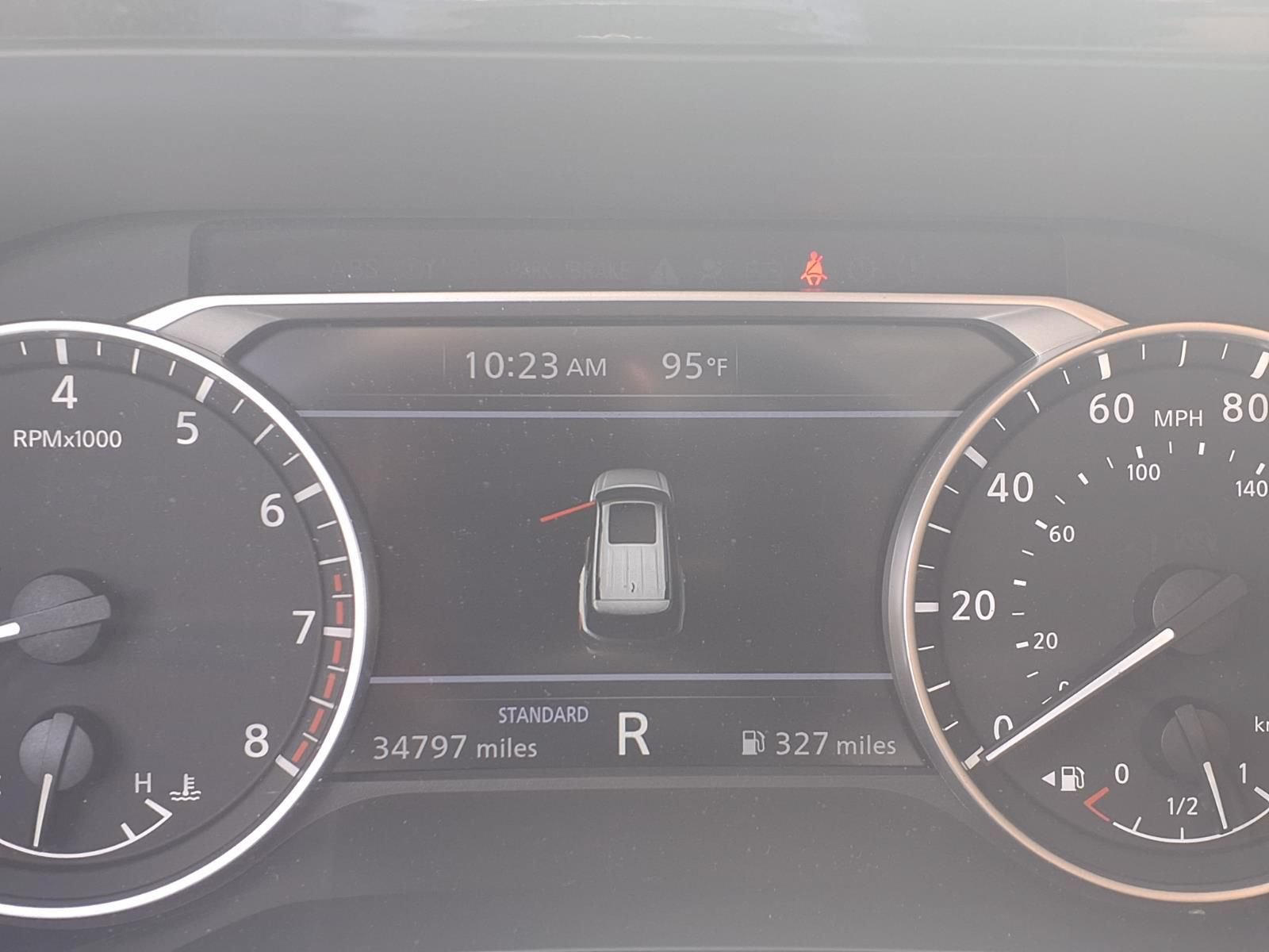 Used 2025 Nissan Pathfinder SV FWD image 11