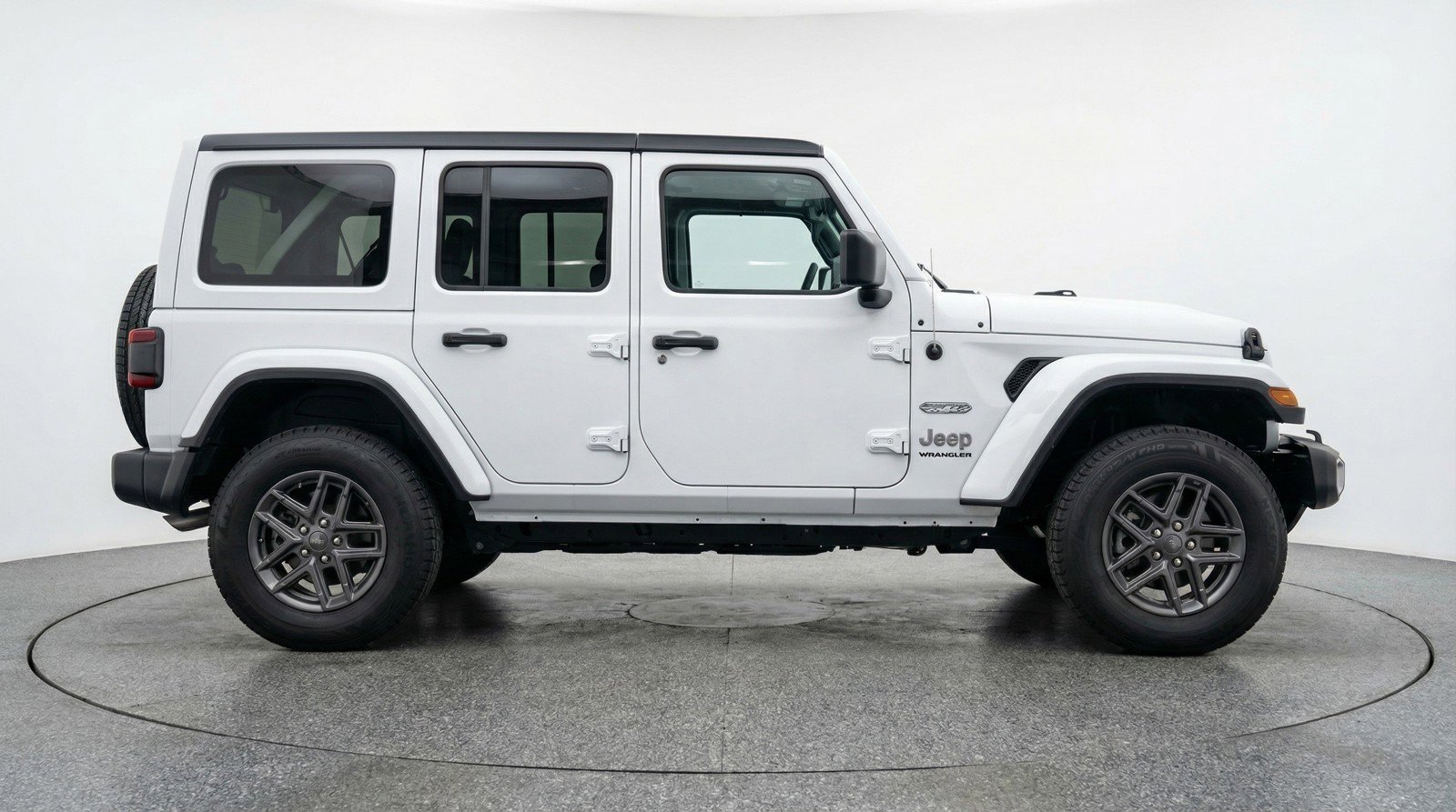 Used 2025 Jeep Wrangler Sport S image 11