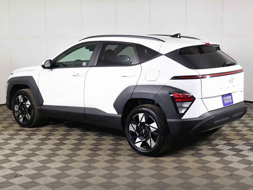 Used 2024 Hyundai Kona SEL AWD/4WD image 7