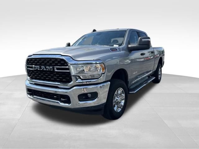 Used 2024 RAM 2500 Big Horn AWD/4WD image 3
