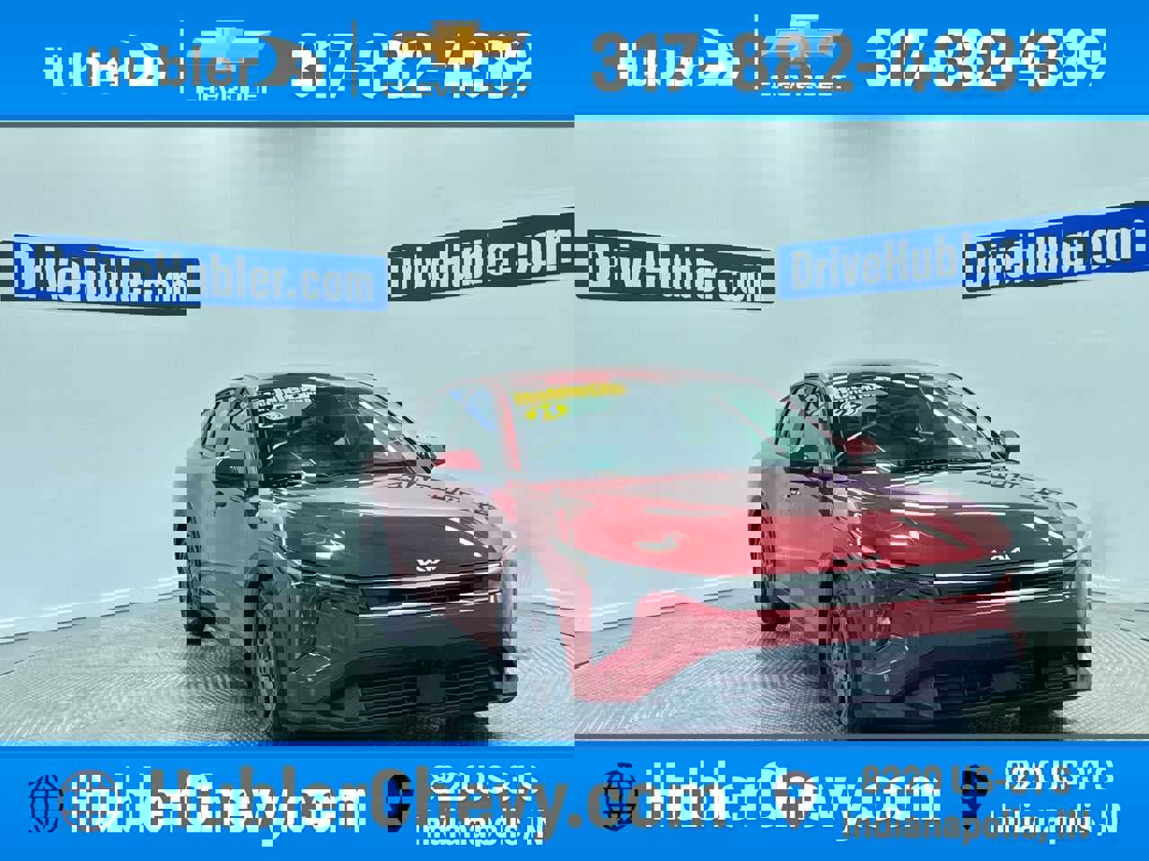 Used 2025 Kia K4 LXS image 1