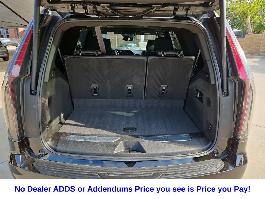 Used 2022 Cadillac Escalade Luxury AWD/4WD image 40