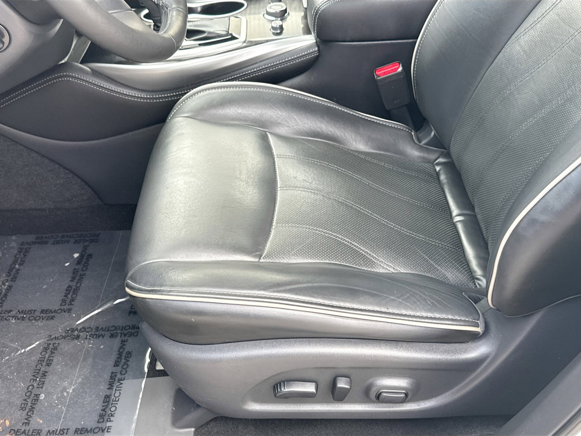 Used 2019 INFINITI QX60 Luxe w/ Essential Package image 18