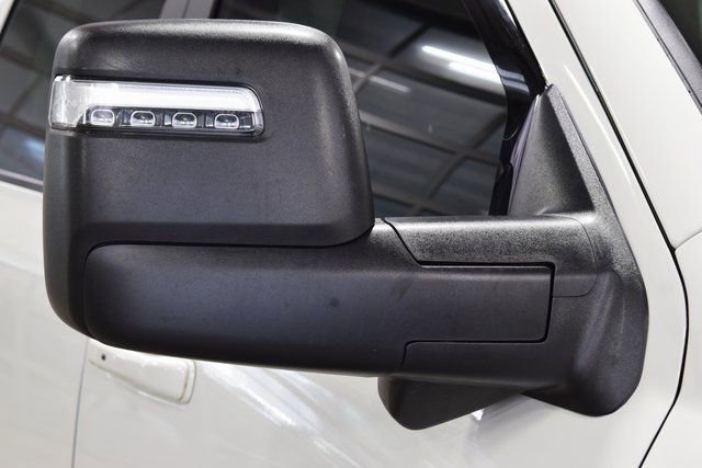 Used 2024 RAM 3500 Laramie w/ Night Edition image 17