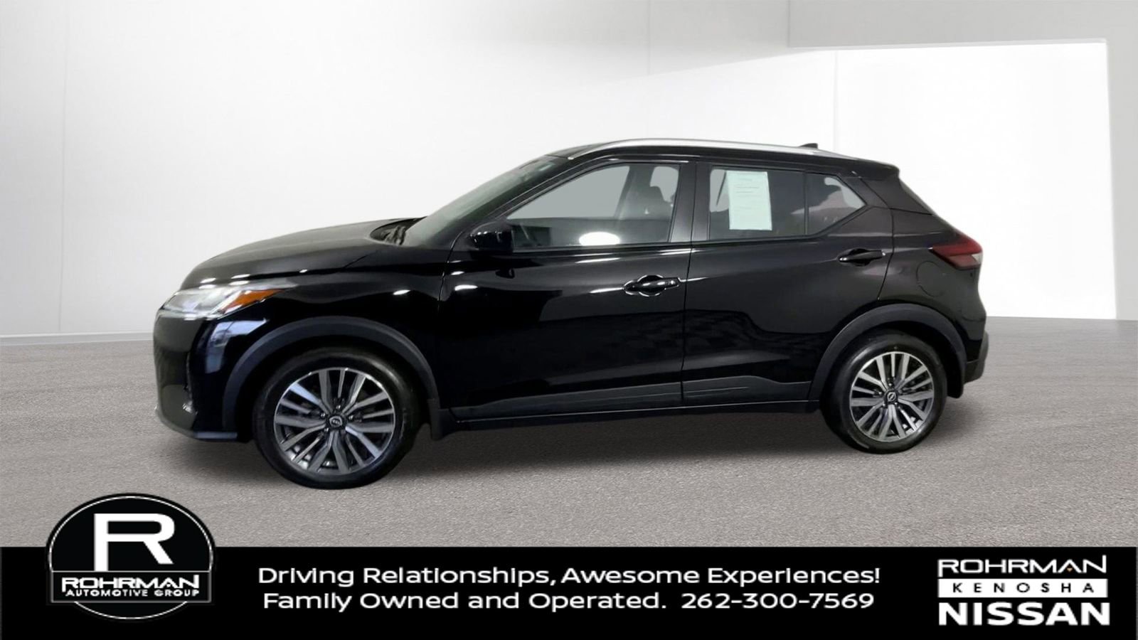 Used 2021 Nissan Kicks SV image 5