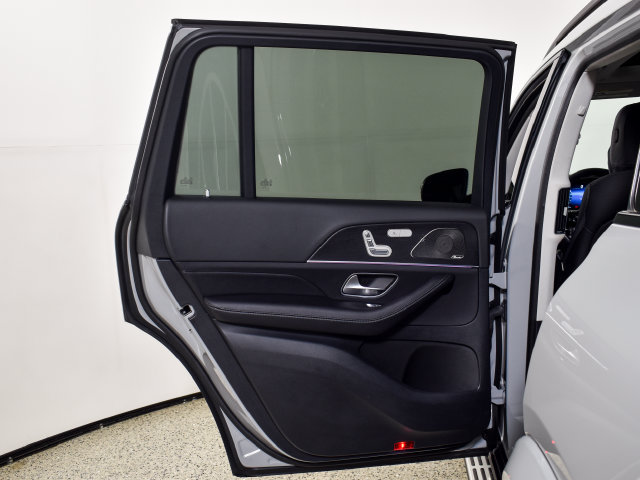 Certified 2025 Mercedes-Benz GLS 580 4MATIC image 33