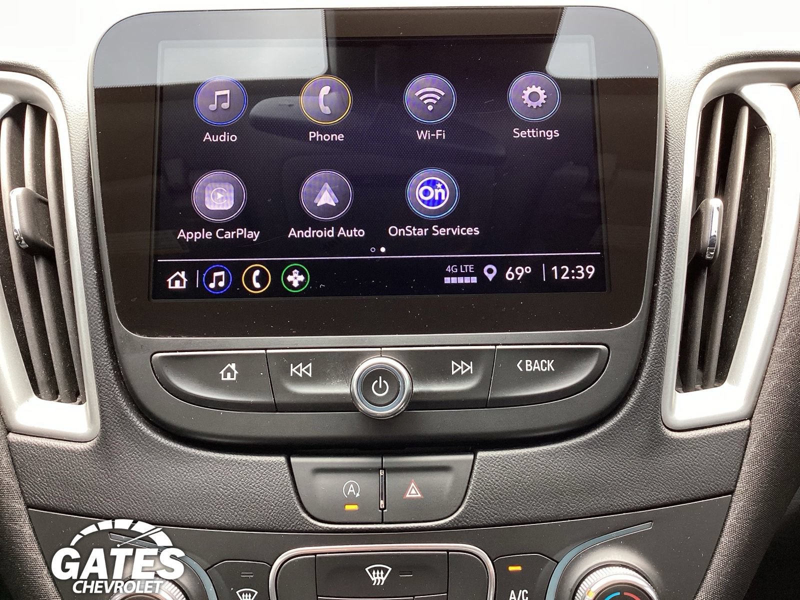 Used 2024 Chevrolet Malibu RS FWD image 3