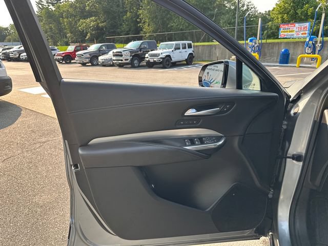 Used 2023 Cadillac XT4 Premium Luxury AWD/4WD image 22