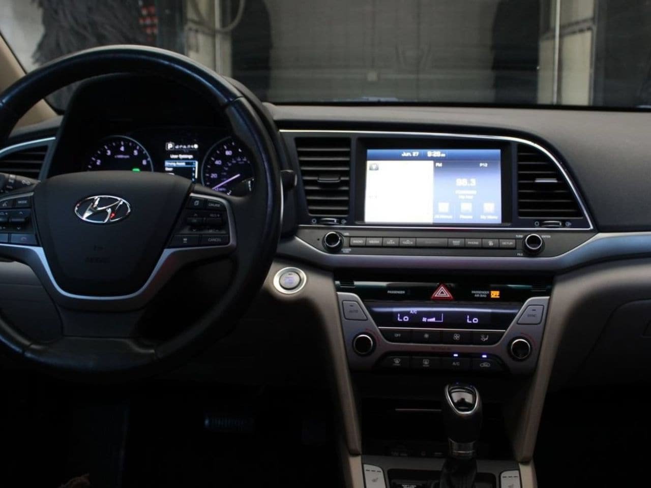 Used 2017 Hyundai Elantra Limited w/ Limited Ultimate Package 05 FWD image 14