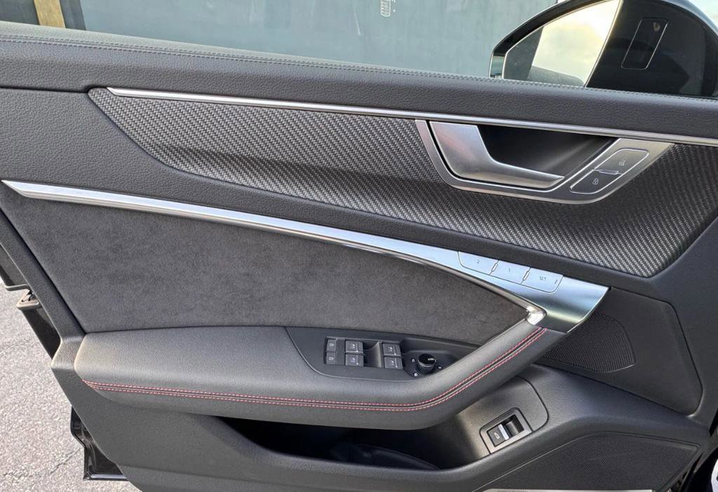 Used 2025 Audi RS 6 performance image 6